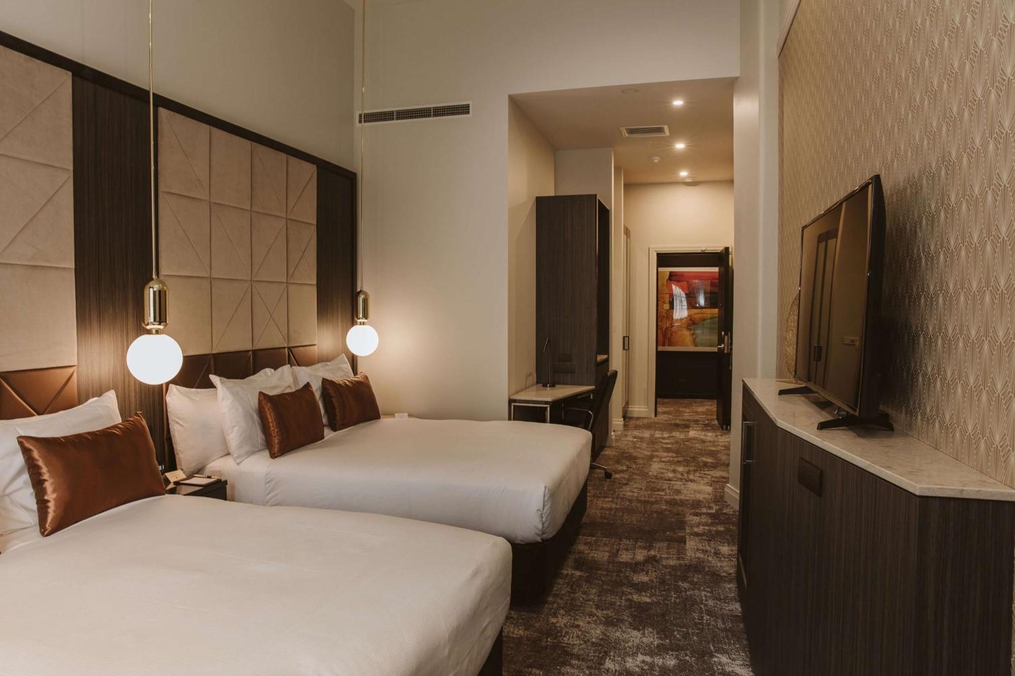 Doubletree By Hilton Wellington Exterior foto
